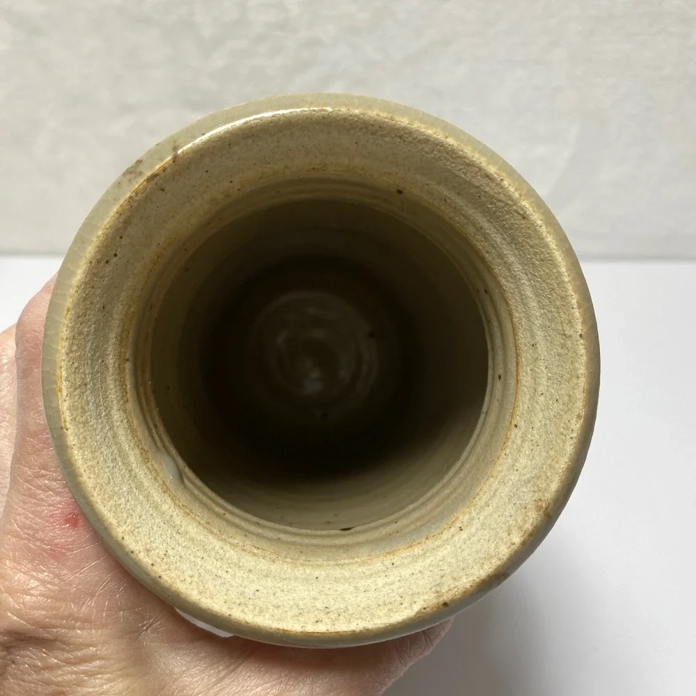 Stoneware Signed Vase Beige‎ Earthy Glaze Textured Vertical Lines Art Pottery